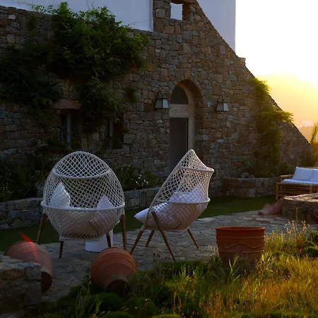 Ortygia * Mykonos Town